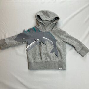 Gap Kids Shark Graphic Pullover Hoodie Gray 3D 18-24 Months